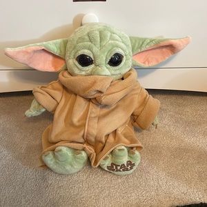 Baby yoda build a bear